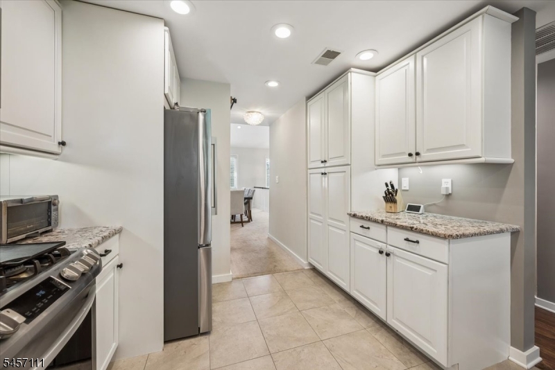 703 Timberbrooke Drive Property Photo 13