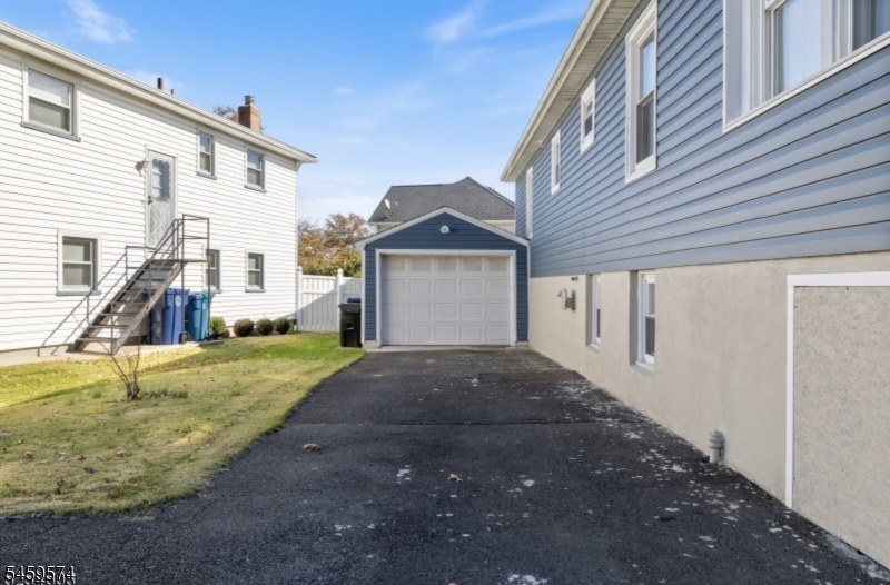 57 Harding Ave Property Photo 3
