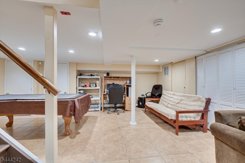 1140 Hillside Ave Property Photo 30