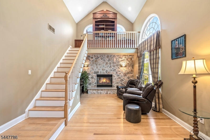 9 Wexford Ct Property Photo 14