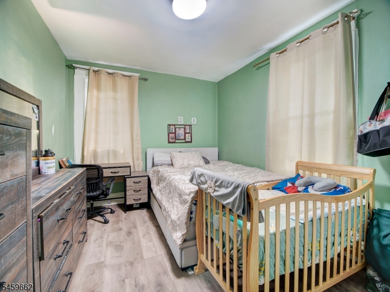 18 Shanley Ave Property Photo 12