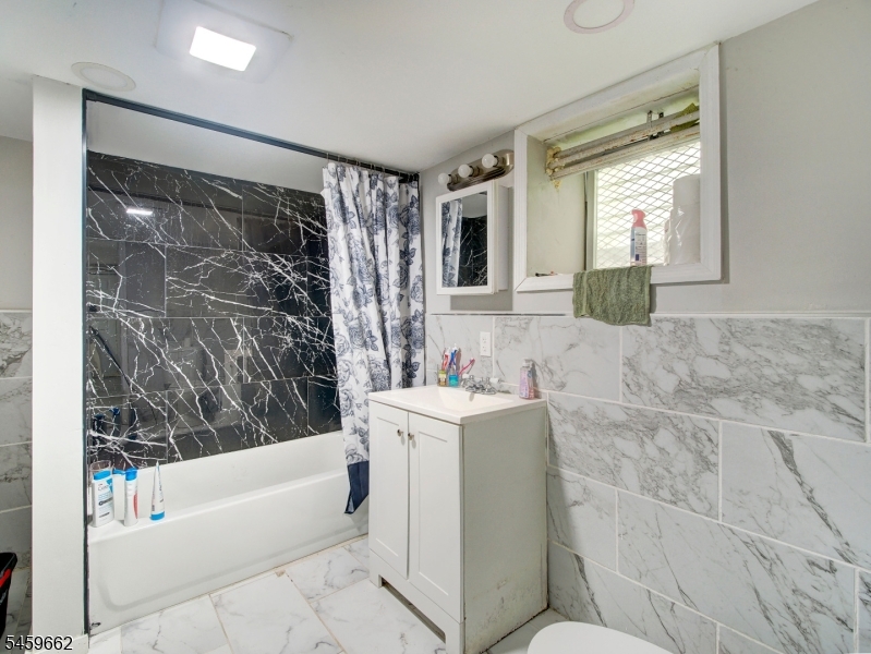 18 Shanley Ave Property Photo 25