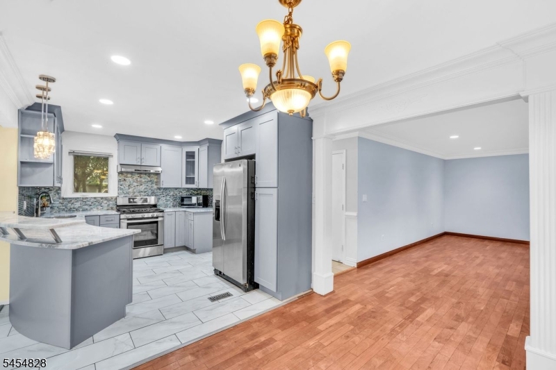 76 Whitehead Road Property Photo 10