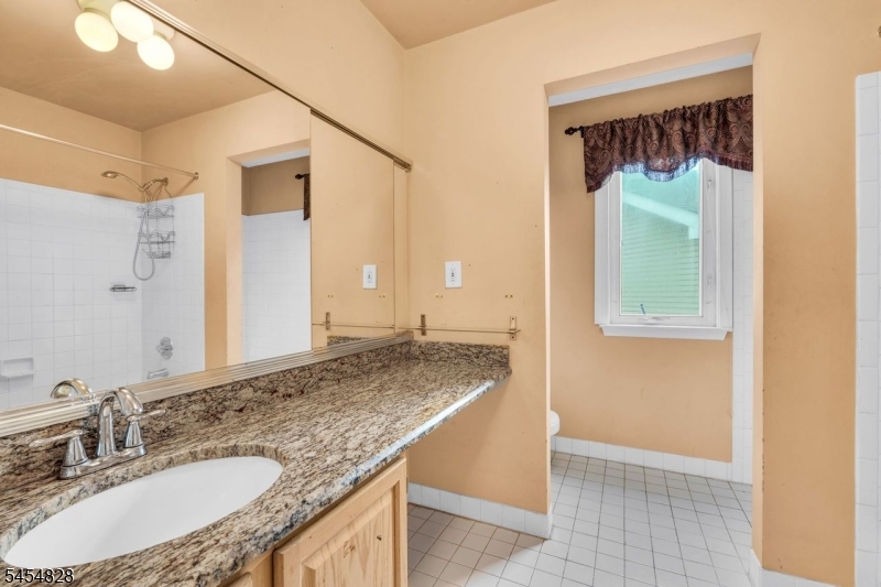 76 Whitehead Road Property Photo 18
