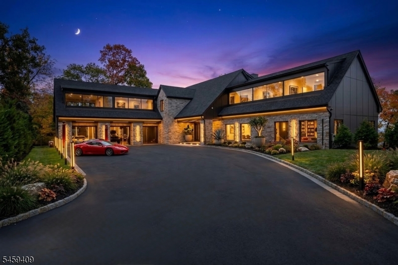 8 Flintlock Ct Property Photo 1