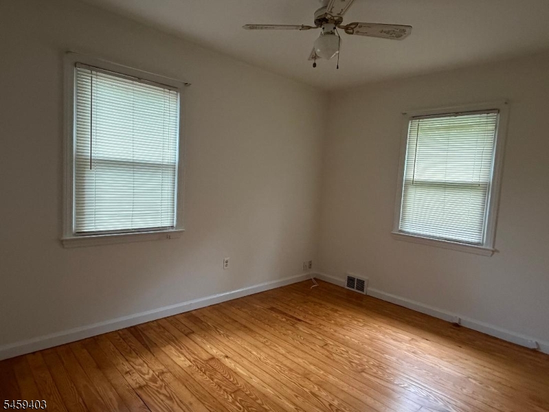 546 Vail Rd Property Photo 8