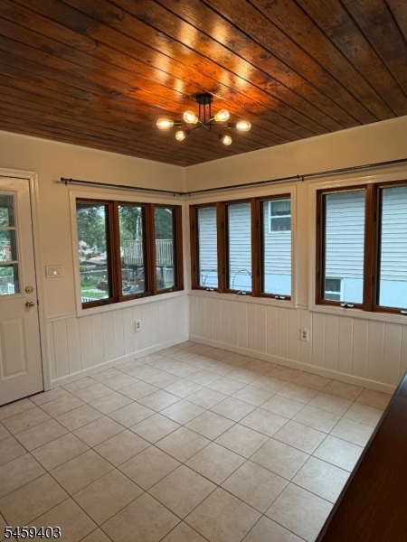 546 Vail Rd Property Photo 17