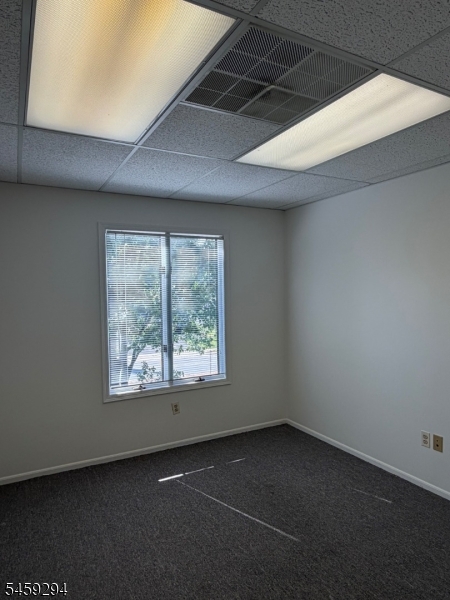 1425 Pompton Ave Property Photo 4