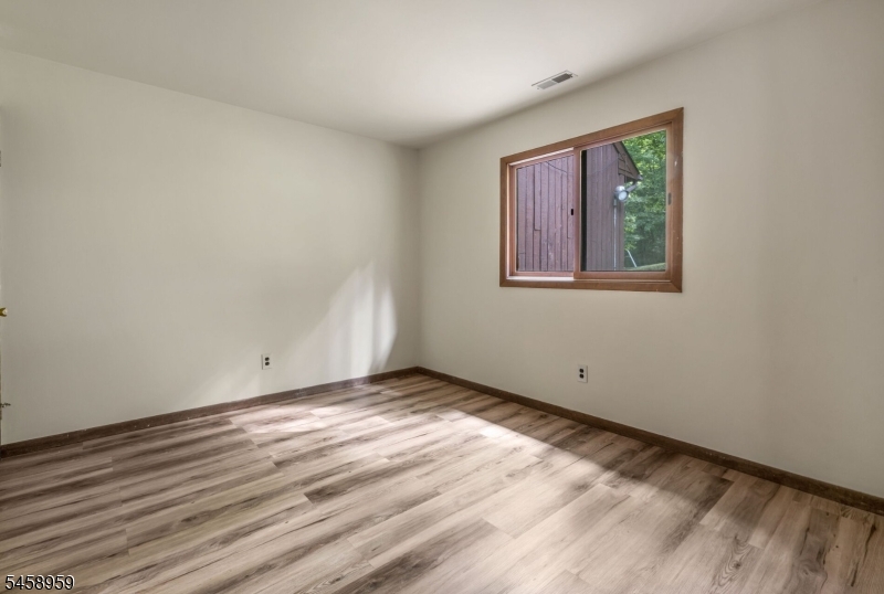 3 Davos Dr 4 Property Photo 14