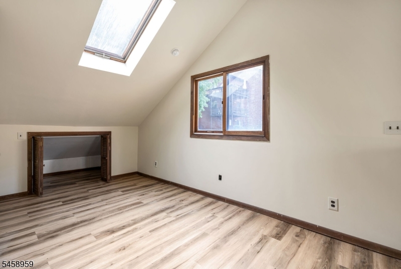 3 Davos Dr 4 Property Photo 18