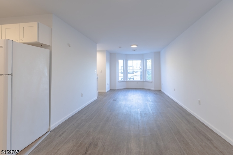 242 Graham Ave Property Photo 22