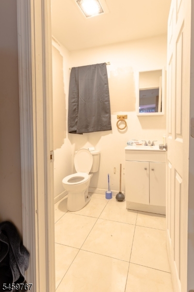 242 Graham Ave Property Photo 26
