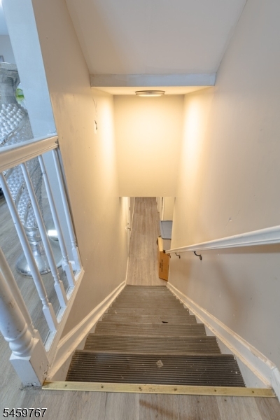 242 Graham Ave Property Photo 31