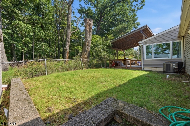 50 Woods Rd Property Photo 14