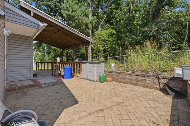 50 Woods Rd Property Photo 17