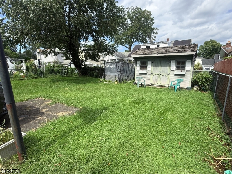 20 Diven St Property Photo 4