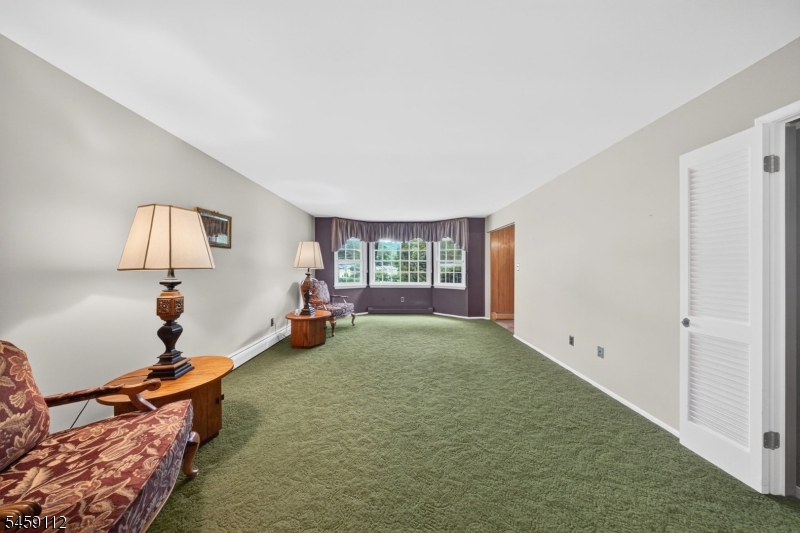 1 Holly Dr Property Photo 13