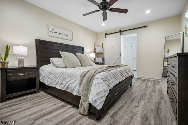 25 Ridgeview Ter Property Photo 15