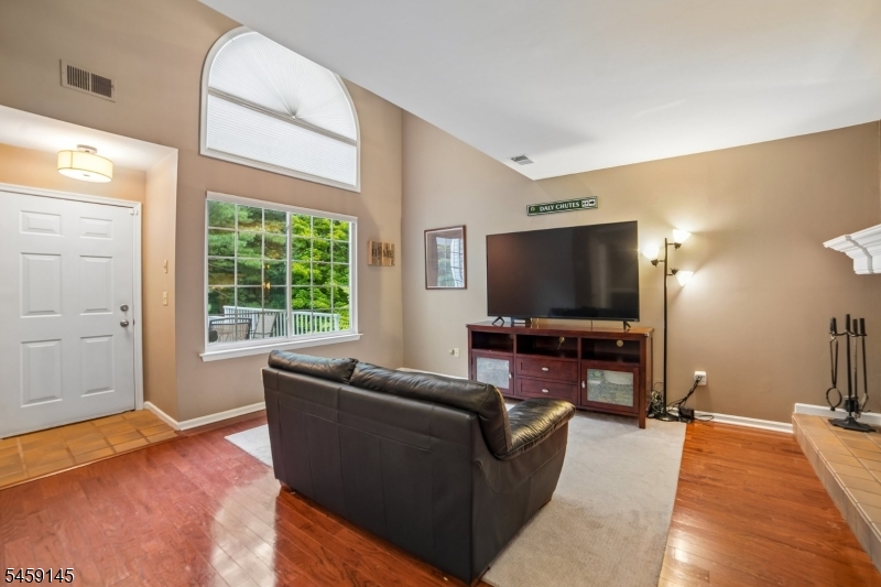 20 Encampment Drive Property Photo 4