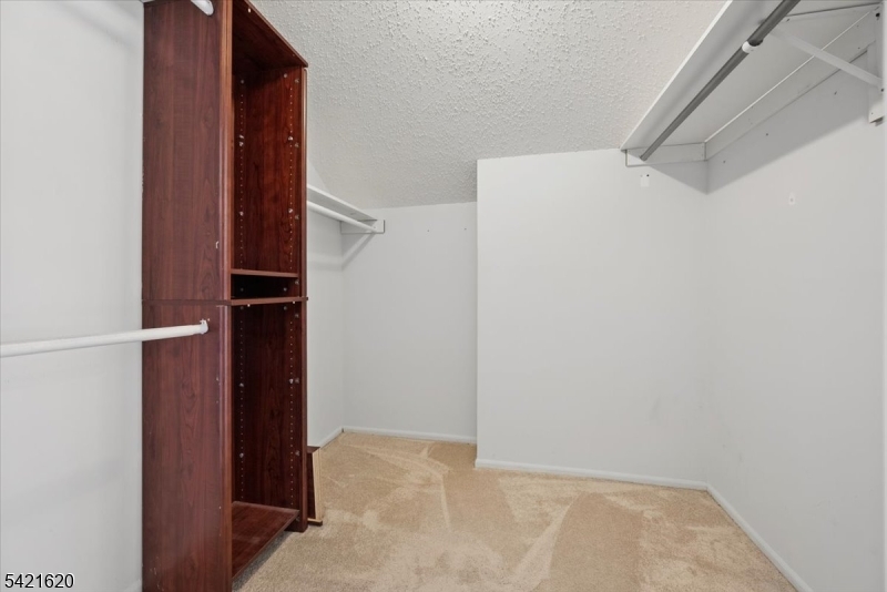82 Hancock Dr Property Photo 31