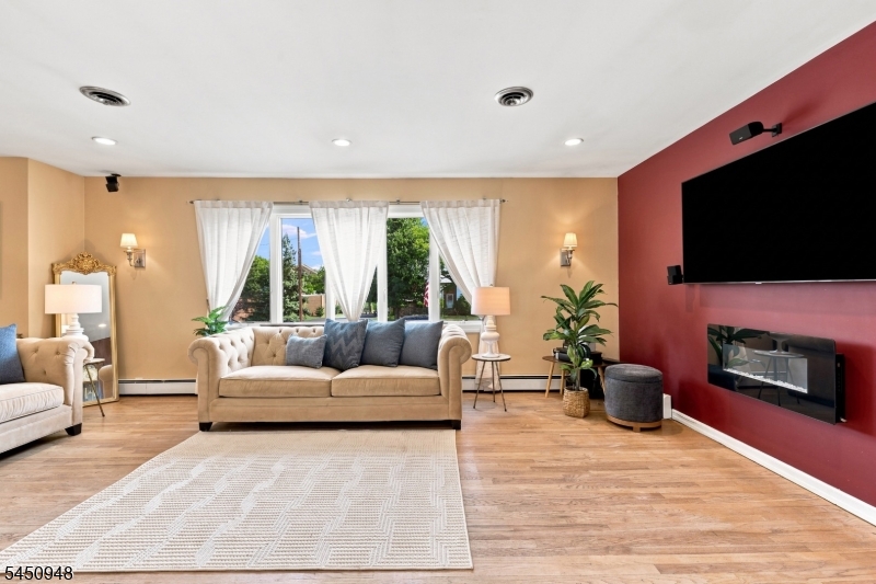 17 Dando Ct Property Photo 9