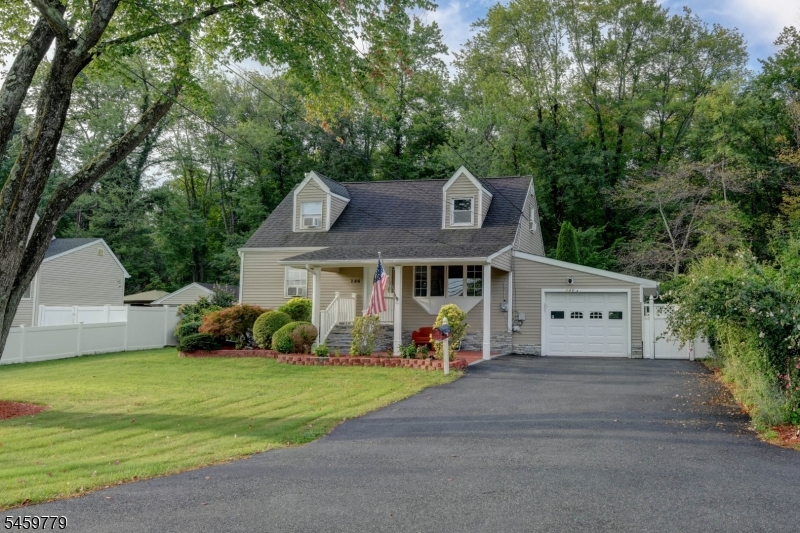 146 Boonton Tpke Property Photo 1