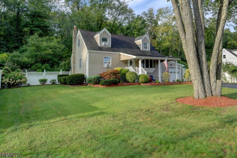 146 Boonton Tpke Property Photo 3