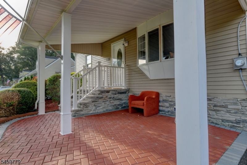 146 Boonton Tpke Property Photo 6