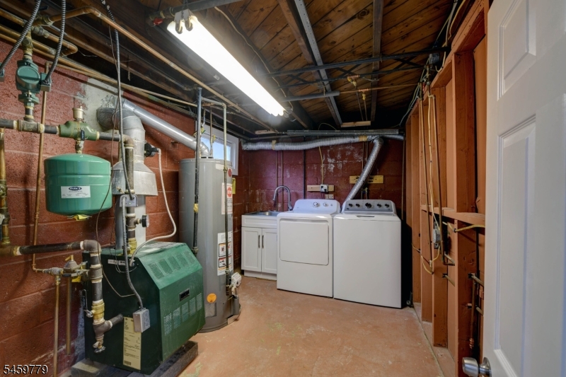146 Boonton Tpke Property Photo 32