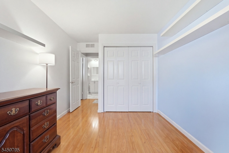 2508 Commons At Kingswood Dr Property Photo 14