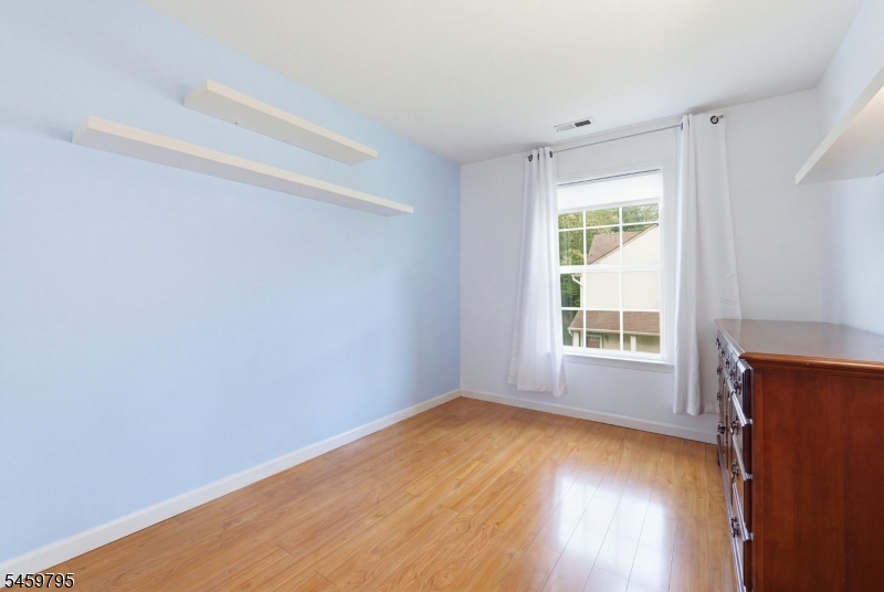 2508 Commons At Kingswood Dr Property Photo 15