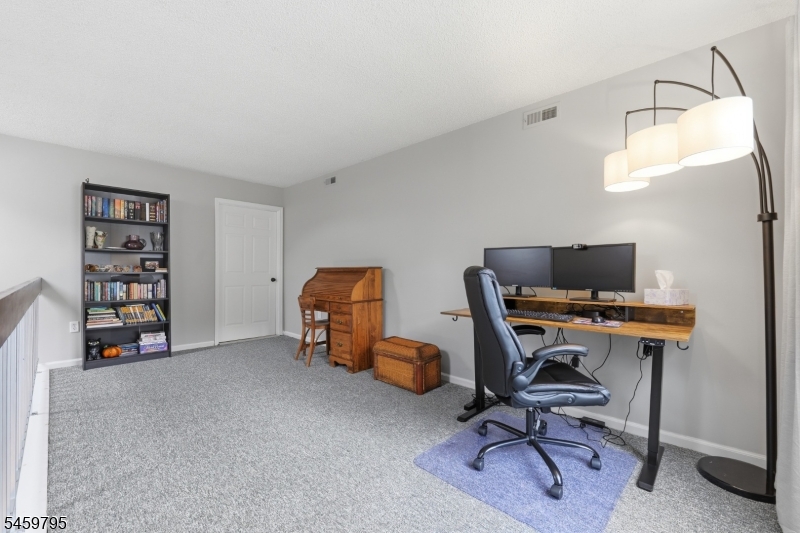 2508 Commons At Kingswood Dr Property Photo 18