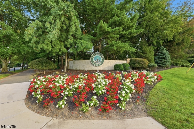 2508 Commons At Kingswood Dr Property Photo 24