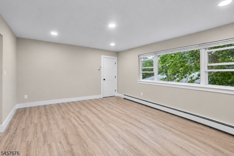 2467 State Route 10 4b Property Photo 18