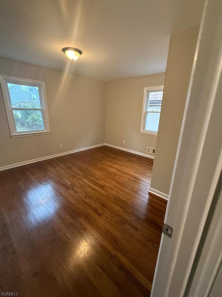 728 Eaton St 1 Property Photo 2