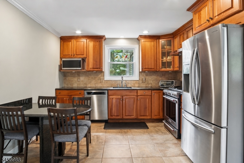 41 Forest Ter Property Photo 10