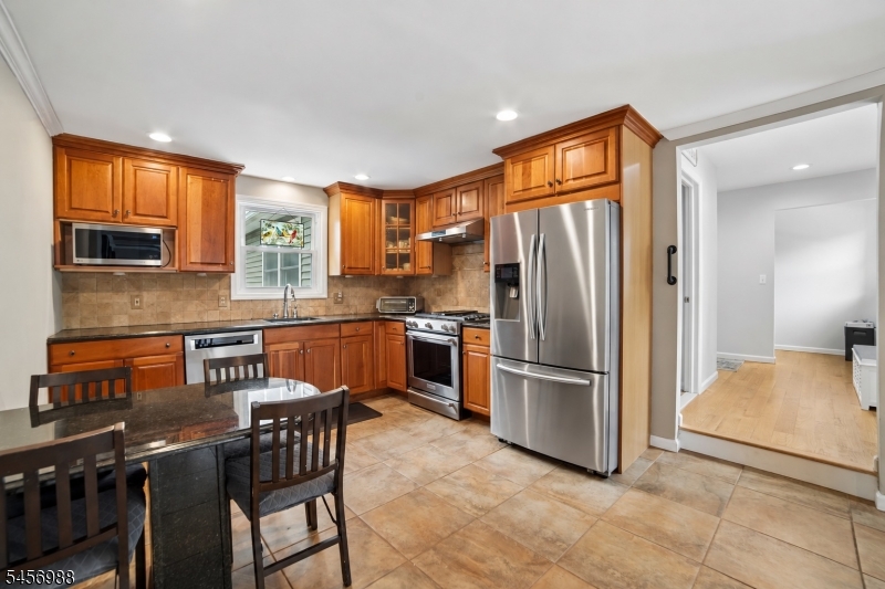 41 Forest Ter Property Photo 11