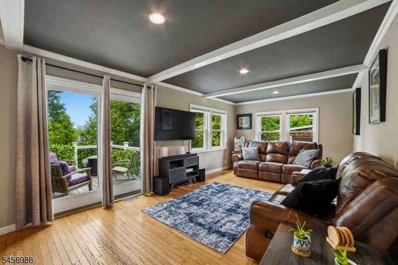 41 Forest Ter Property Photo 14
