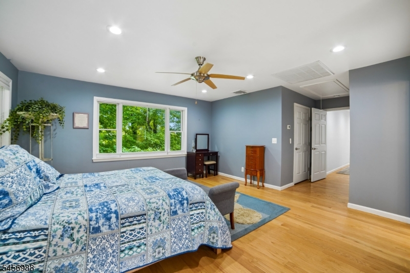 41 Forest Ter Property Photo 22