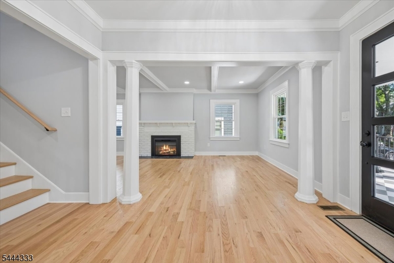 18 Burchfield Ave Property Photo 6