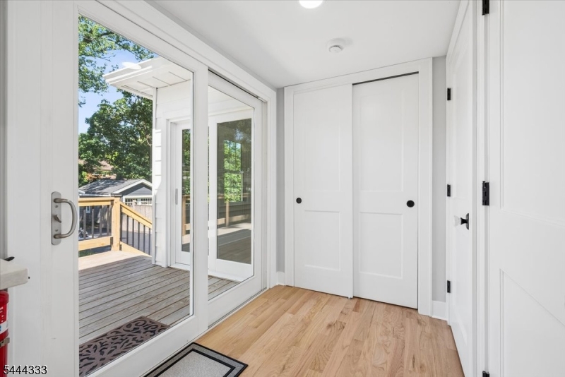 18 Burchfield Ave Property Photo 34