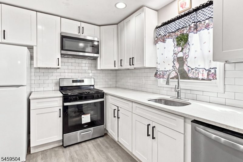 8 Rollins Trl Property Photo 15