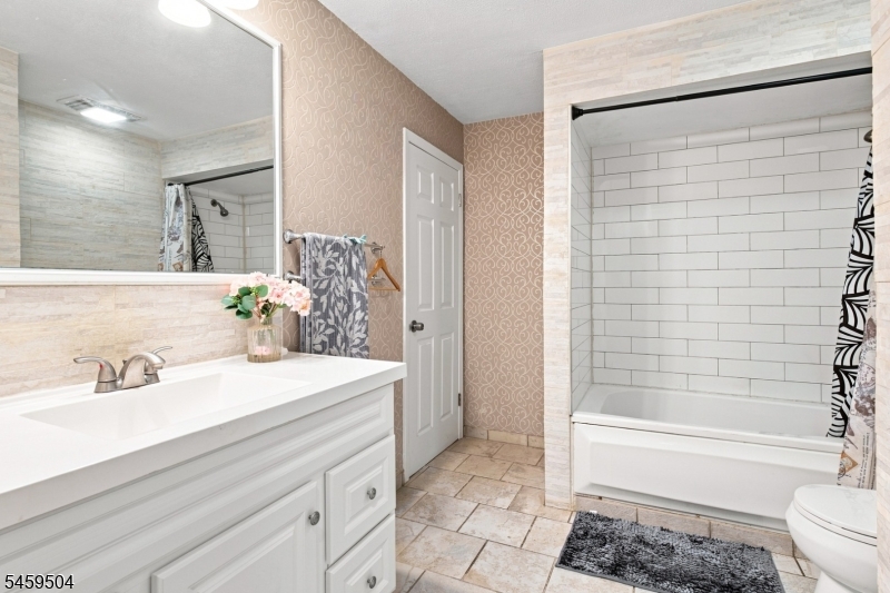 8 Rollins Trl Property Photo 16