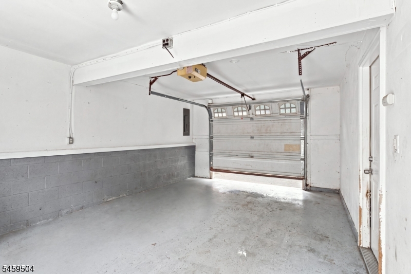 8 Rollins Trl Property Photo 23