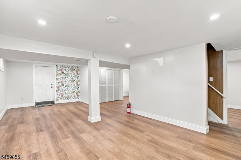13 Kovach St Property Photo 14