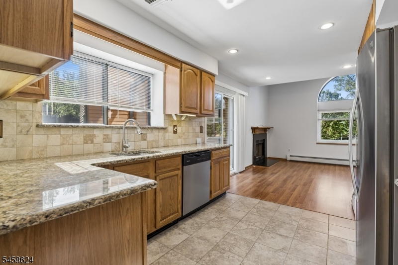 8 Faesch Ct Property Photo 3
