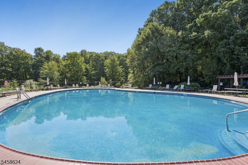8 Faesch Ct Property Photo 18