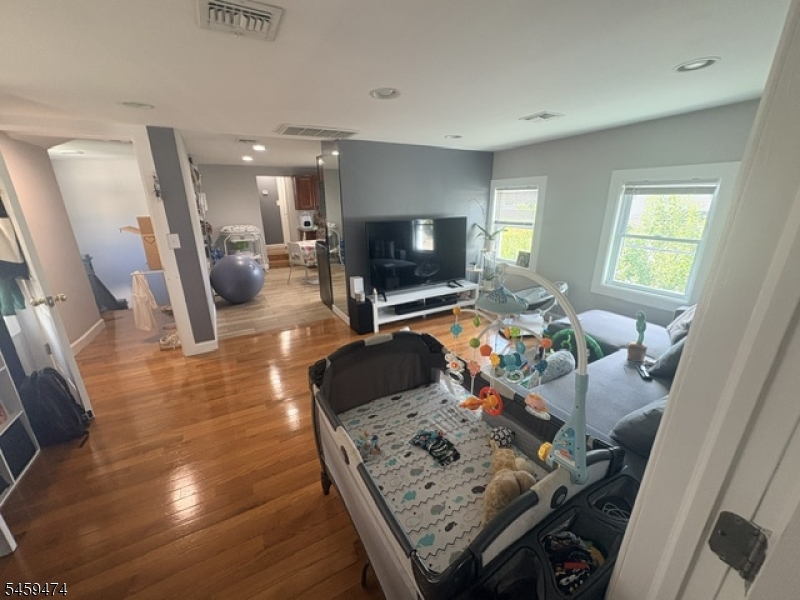 222 Boston Ave Property Photo 2