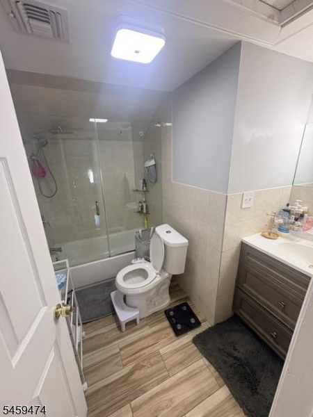 222 Boston Ave Property Photo 9