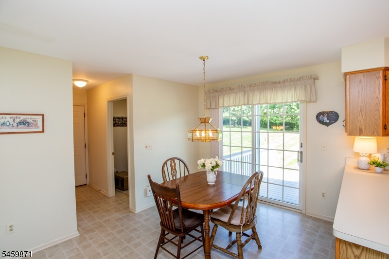 25 Farmhouse Rd Property Photo 15